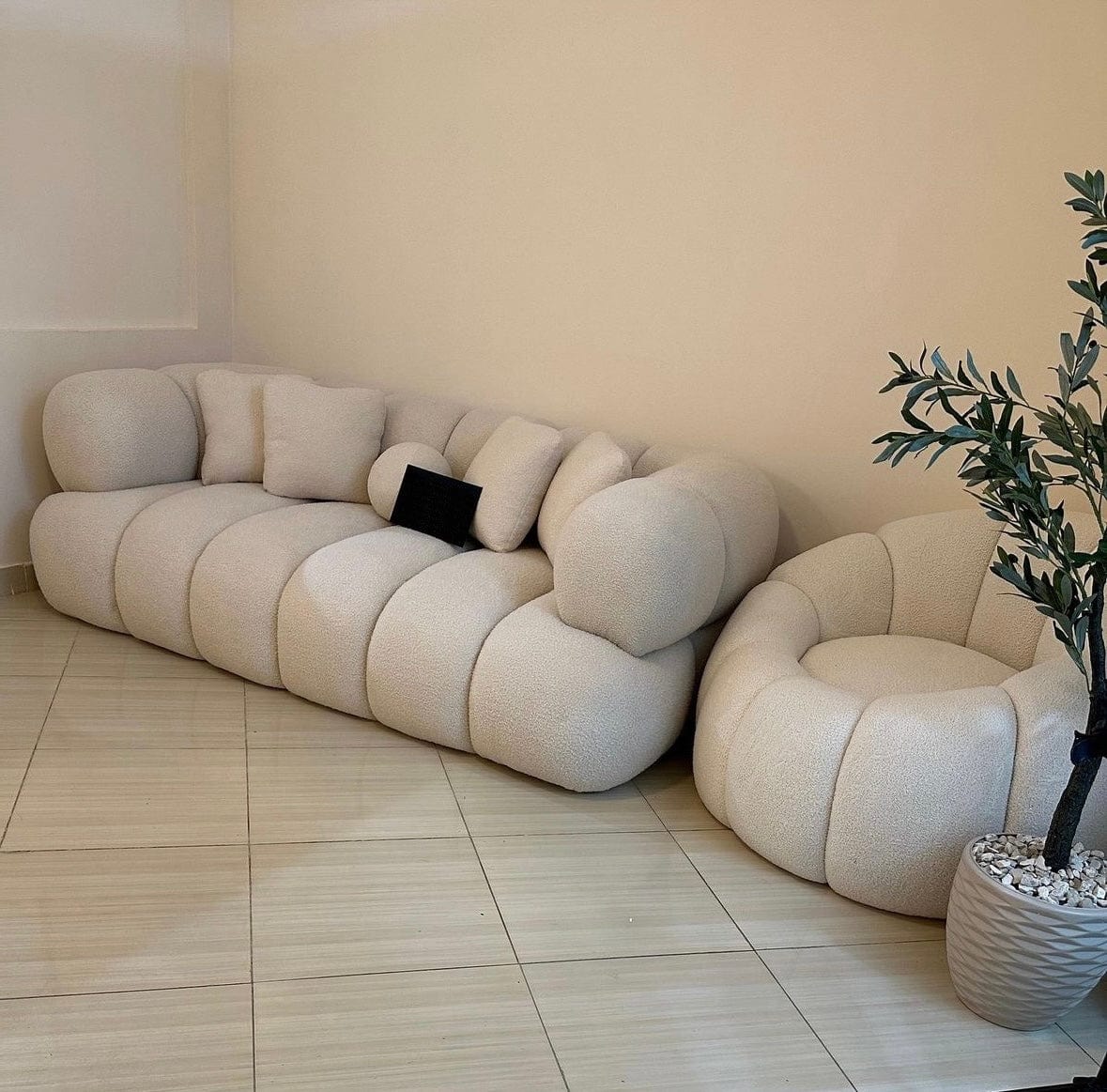 Benji Performance Boucle Sofa - Image 50