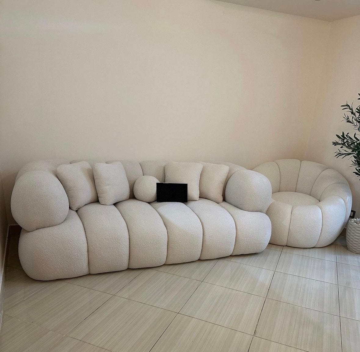 Benji Performance Boucle Sofa - Image 52