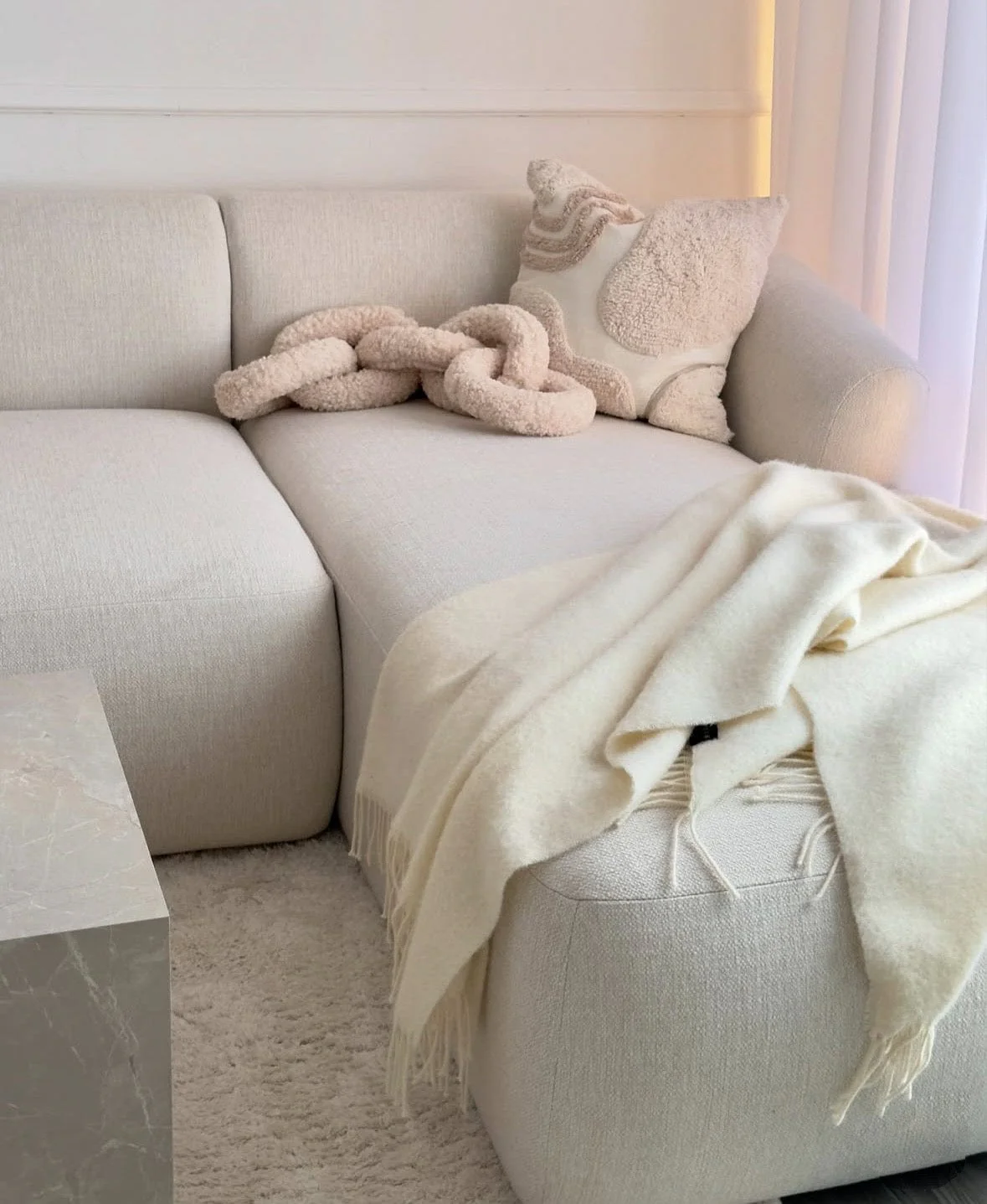 Jardin Sectional Sofa - Image 33