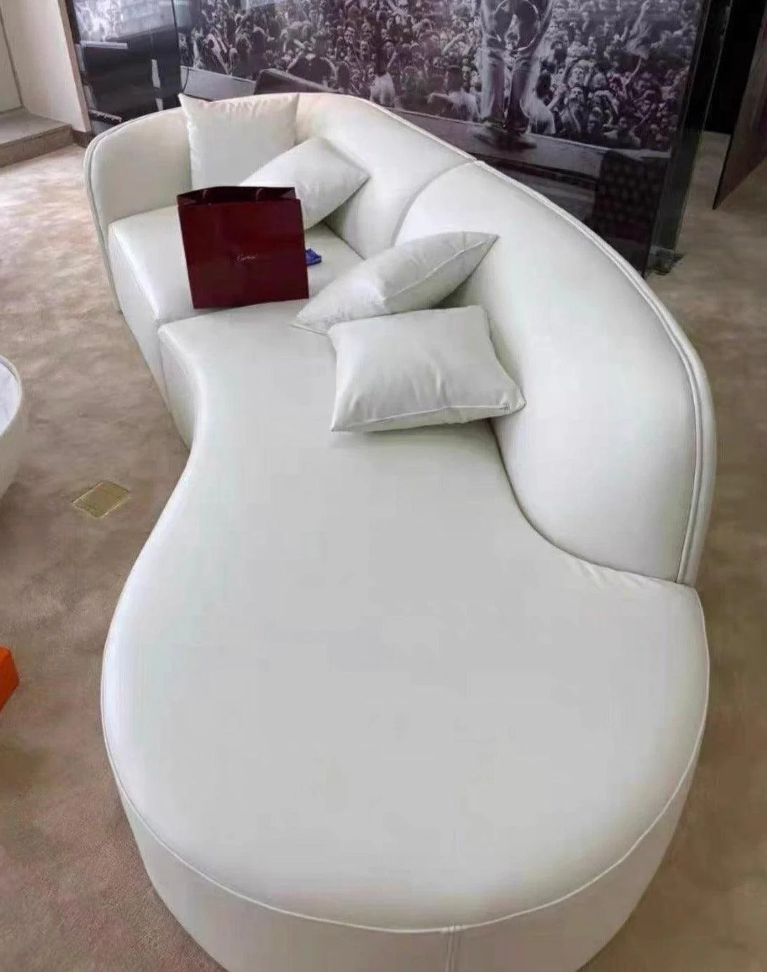 Jovani Performance Curve Sofa - Image 15