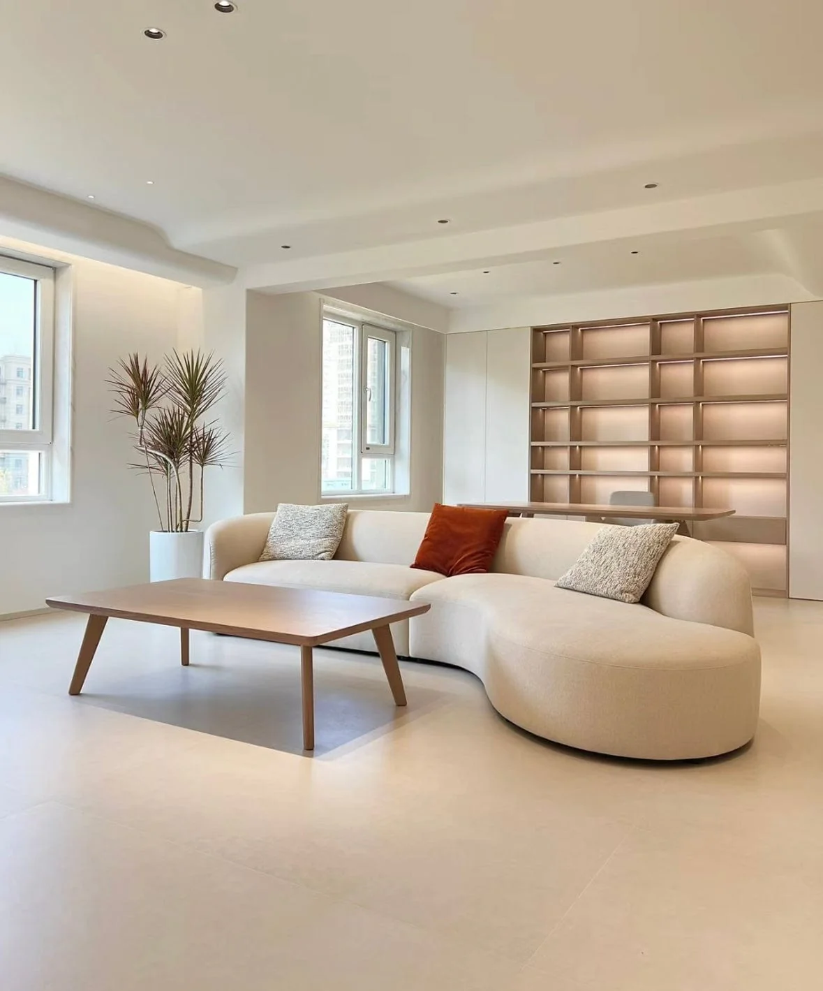 Jovani Performance Curve Sofa - Image 22