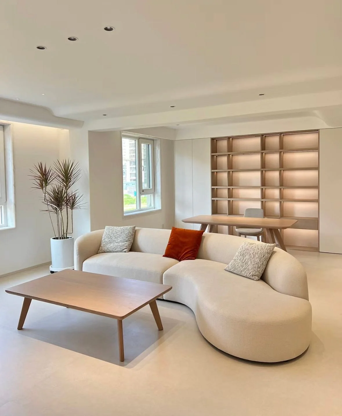 Jovani Performance Curve Sofa - Image 23