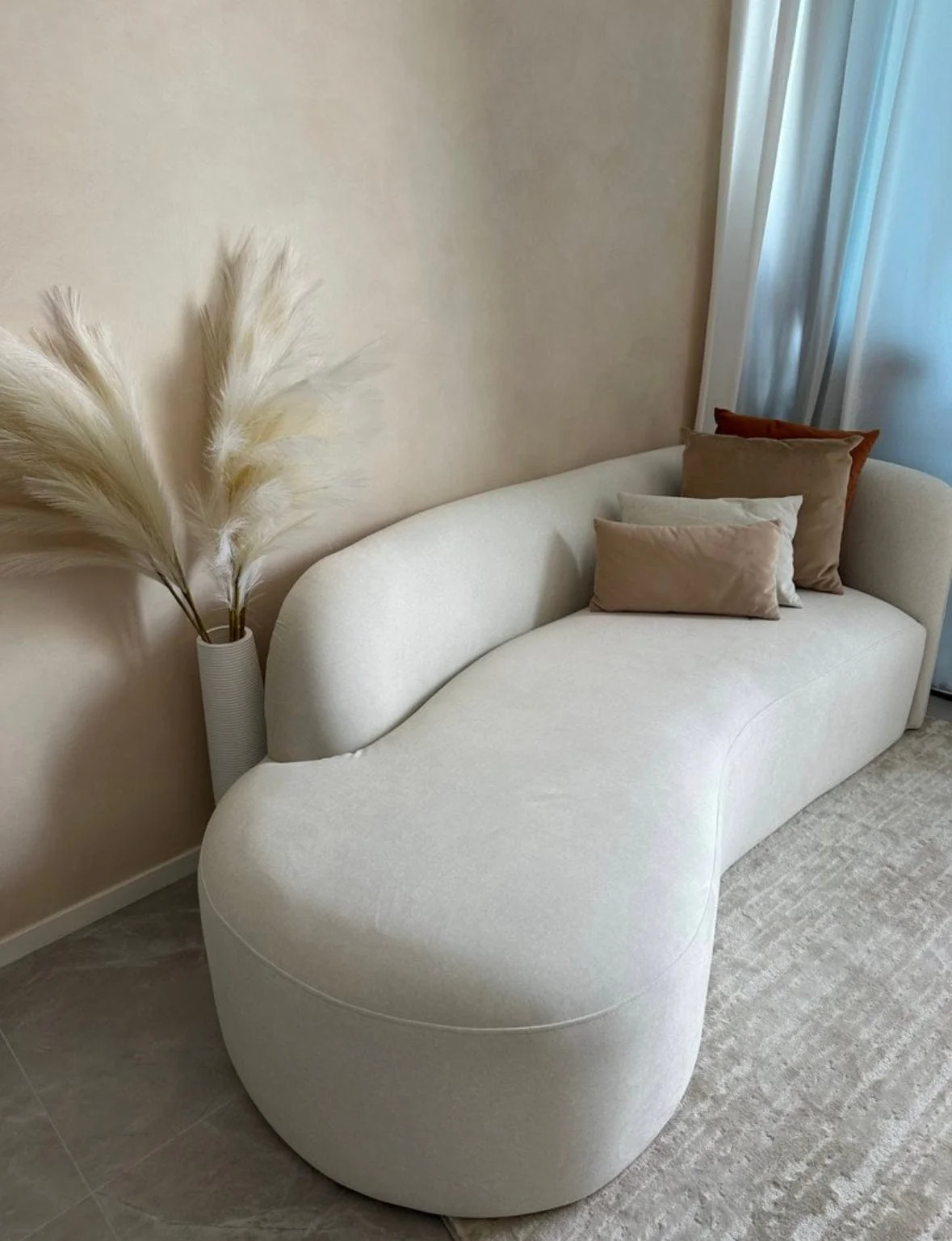 Jovani Performance Curve Sofa - Image 33