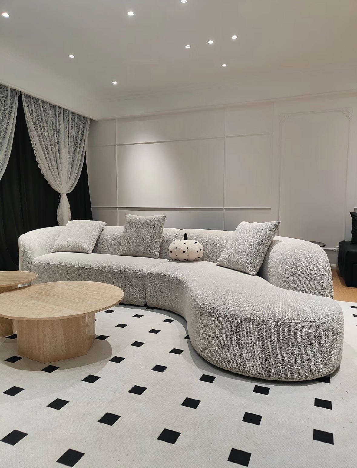 Jovani Performance Curve Sofa - Image 39