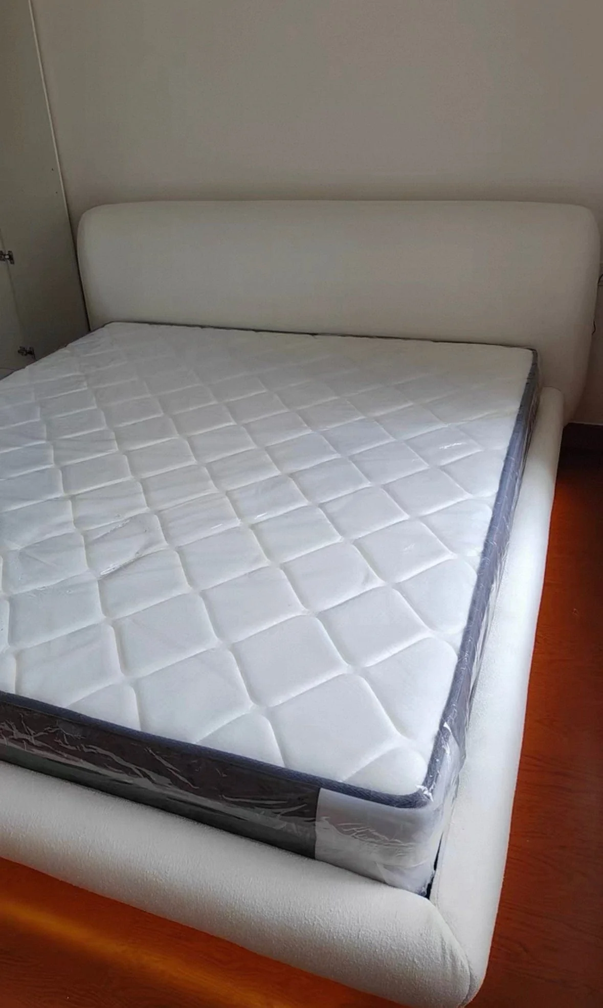Remi Boucle Floating Bed Frame - Image 12