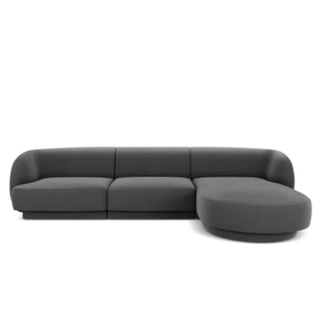 Roselle Scratch Resistant Sectional Sofa - Image 18